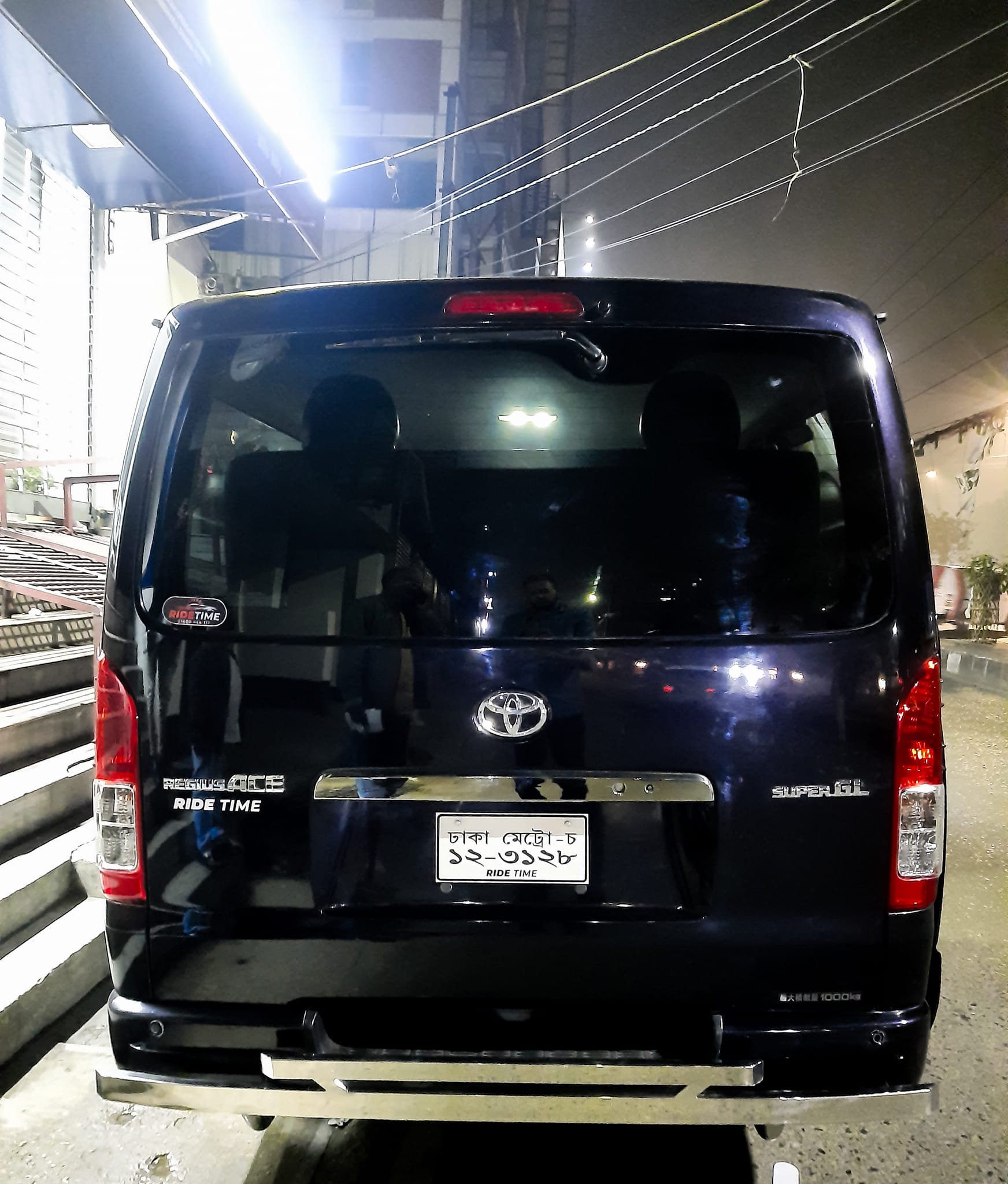 TOYOTA HIACE SUPER GL 2018