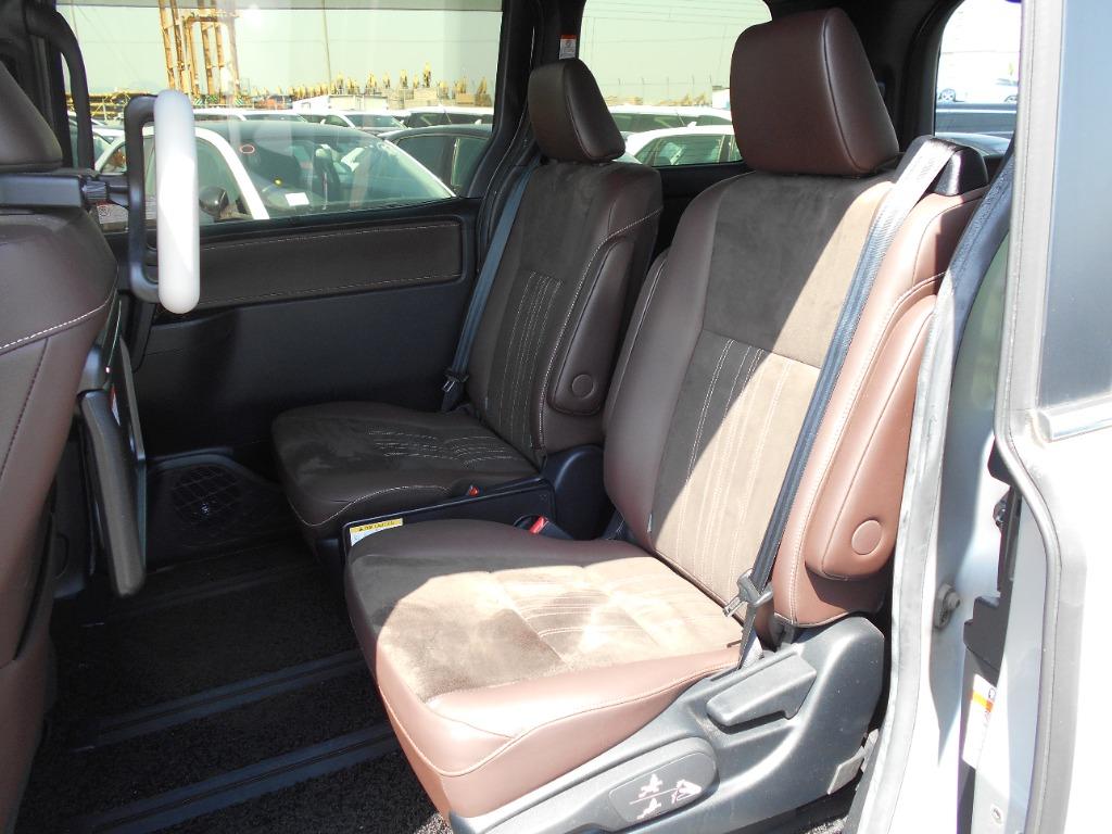 TOYOTA ESQUIRE 2018