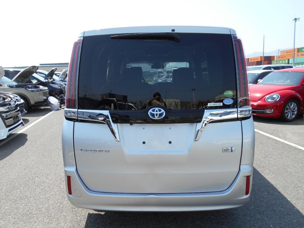 TOYOTA ESQUIRE 2018