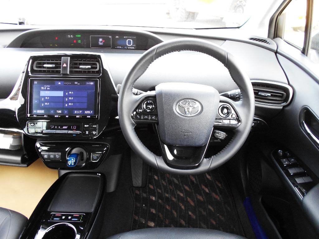 TOYOTA PRIUS A PREMIUM 2019