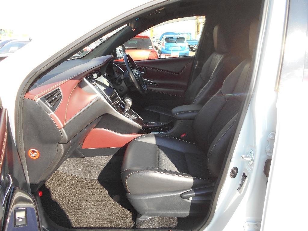 TOYOTA HARRIER Z 2019