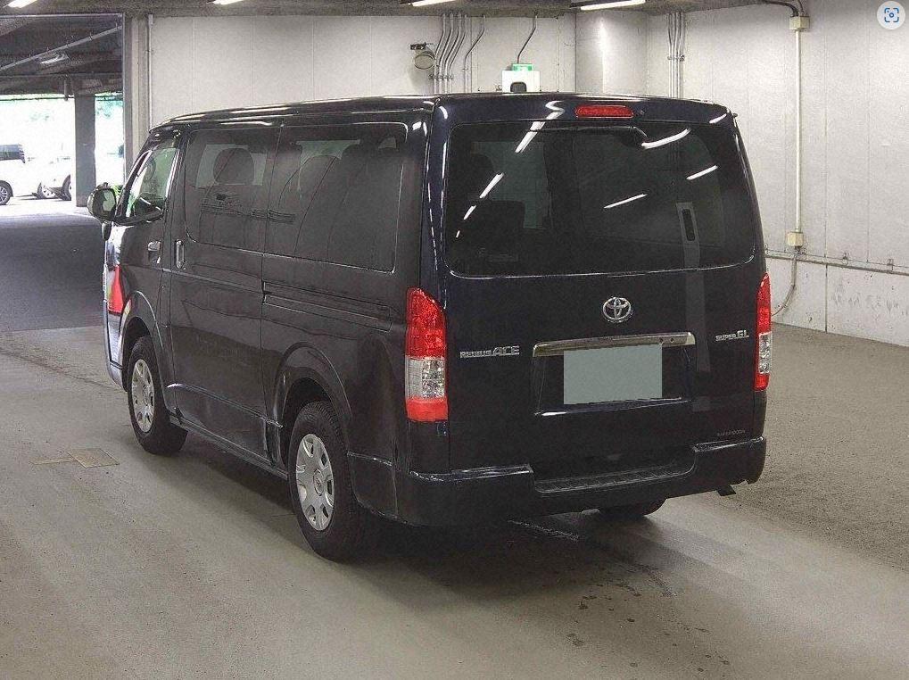 TOYOTA HIACE SUPER GL 2018