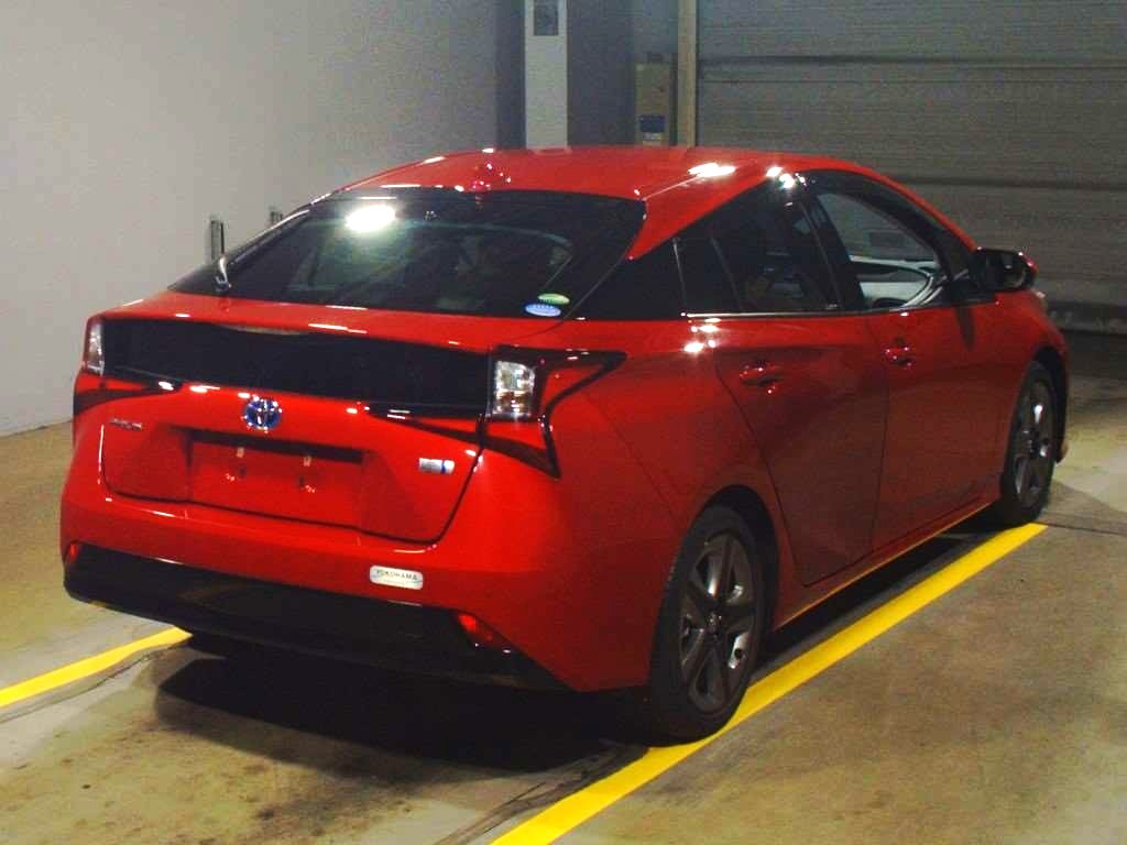 TOYOTA PRIUS A TOURING SELACTION 2020