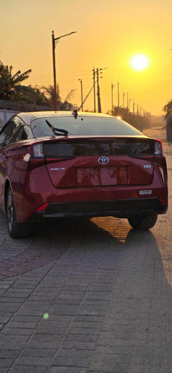 TOYOTA PRIUS 2020 RED