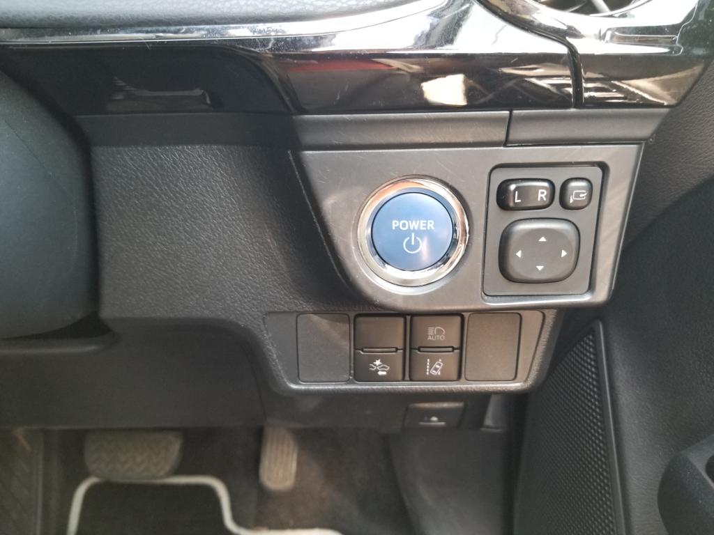 TOYOTA FIELDER WXB 2018