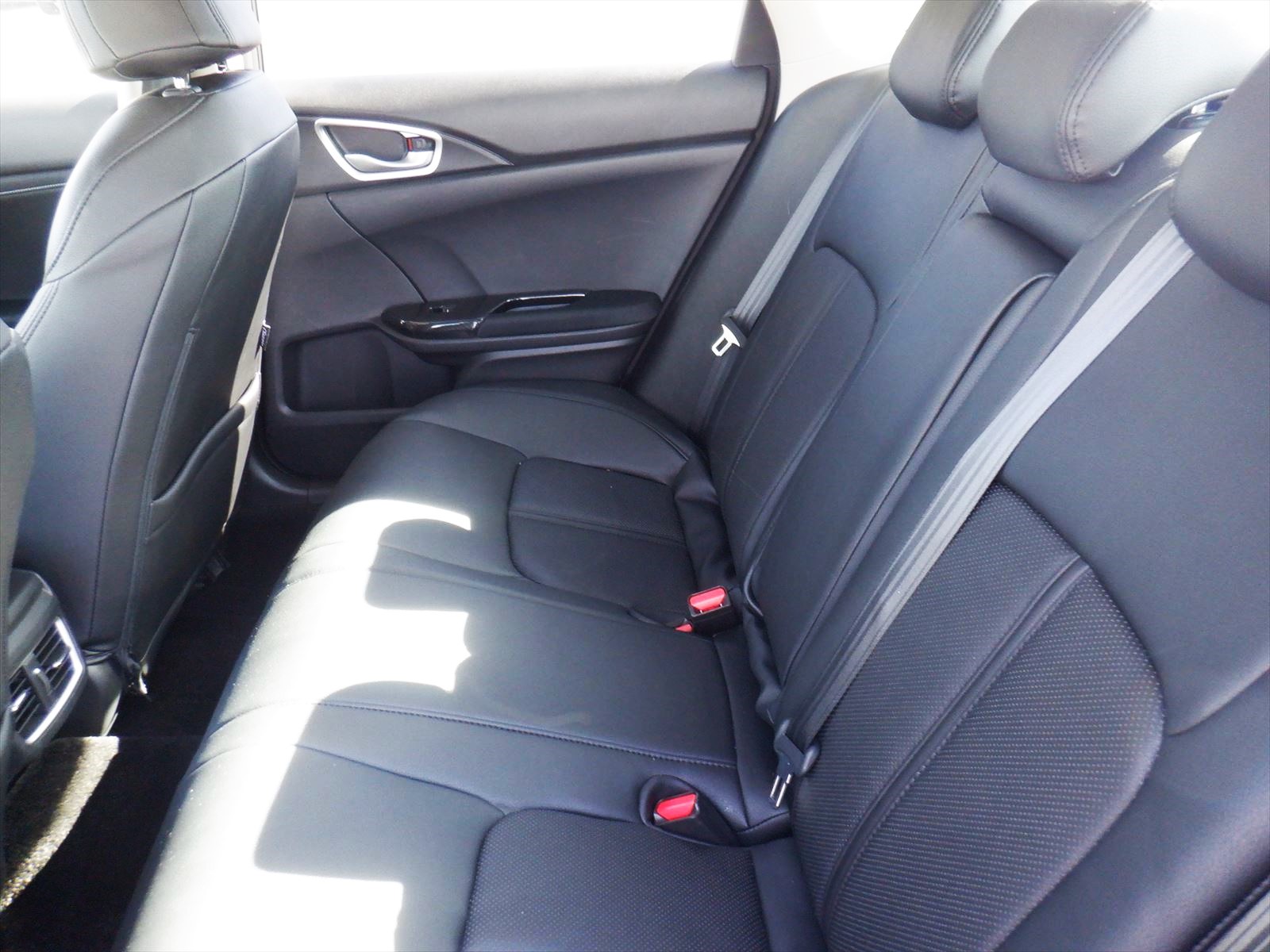HONDA INSIGHT LX 2019
