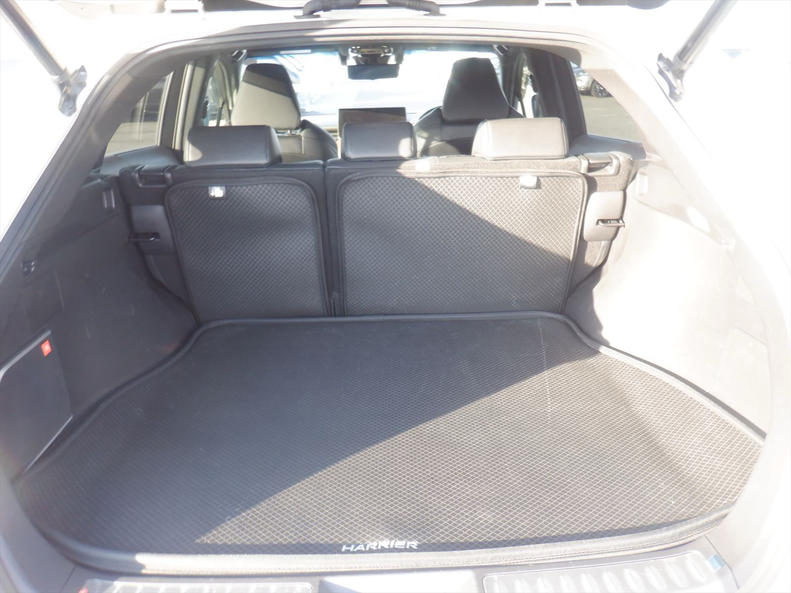 TOYOTA HARRIER Z 2020 HV
