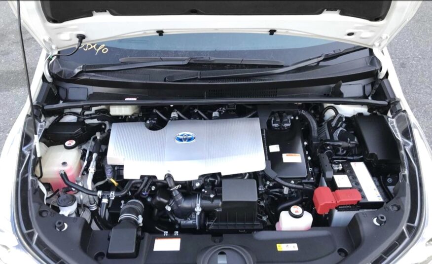 TOYOTA PRIUS 2019