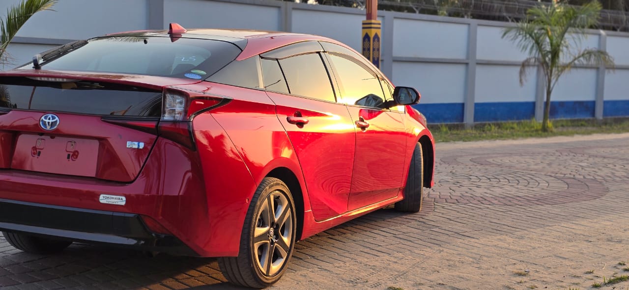 TOYOTA PRIUS 2020 RED