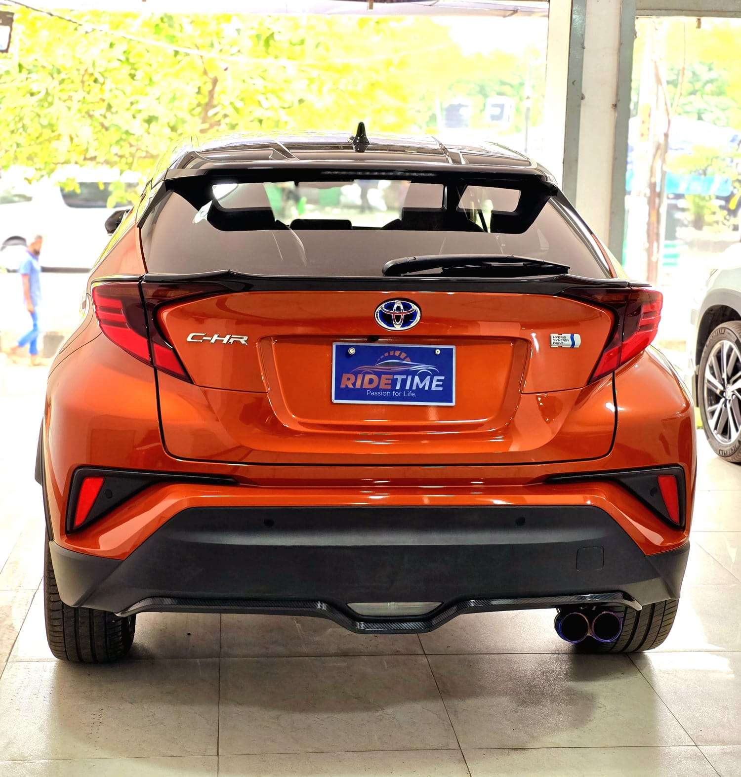 TOYOTA C-HR 2019