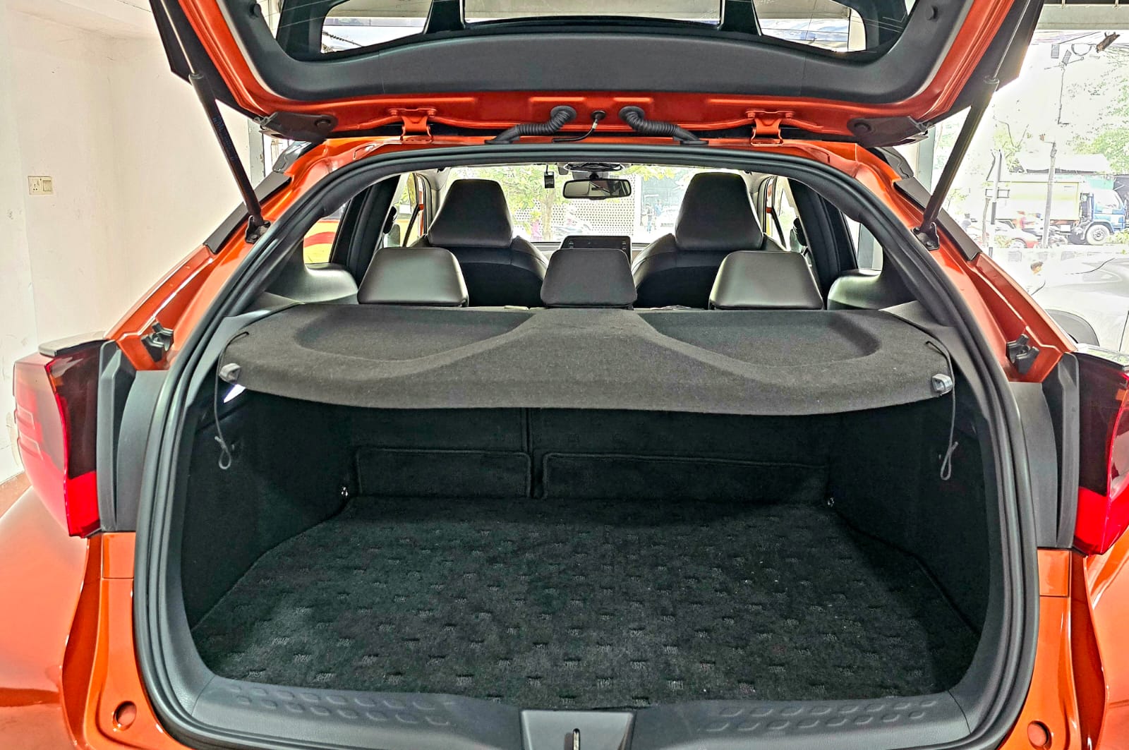 TOYOTA C-HR 2019