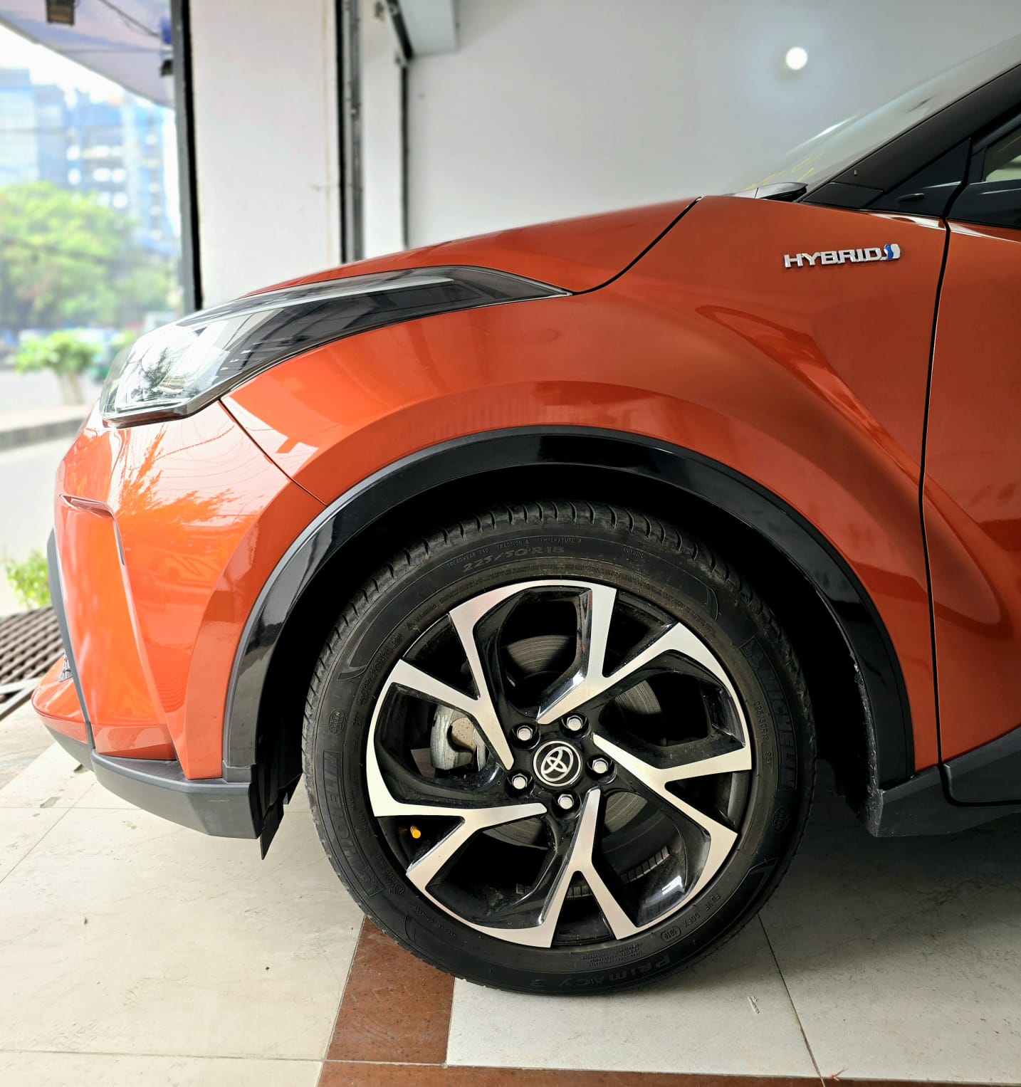 TOYOTA C-HR 2019
