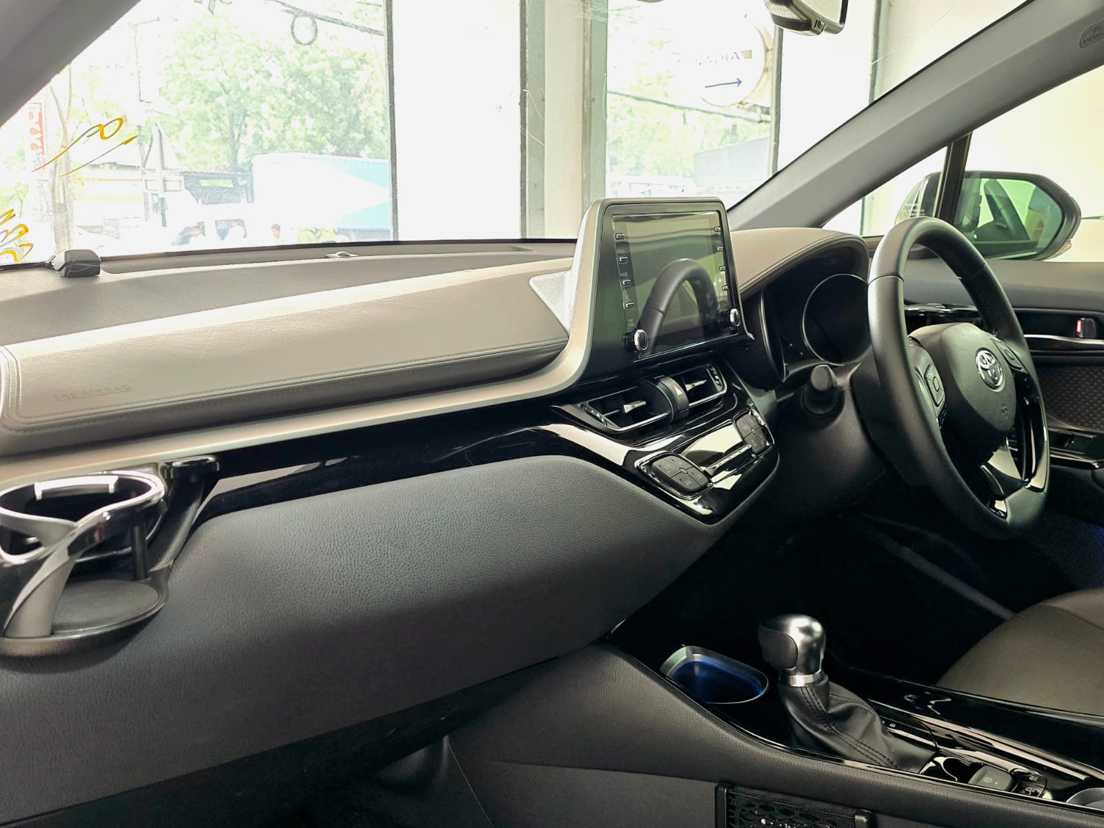 TOYOTA C-HR 2019