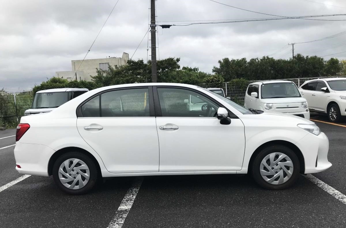 TOYOTA AXIO G 2019 WHITE