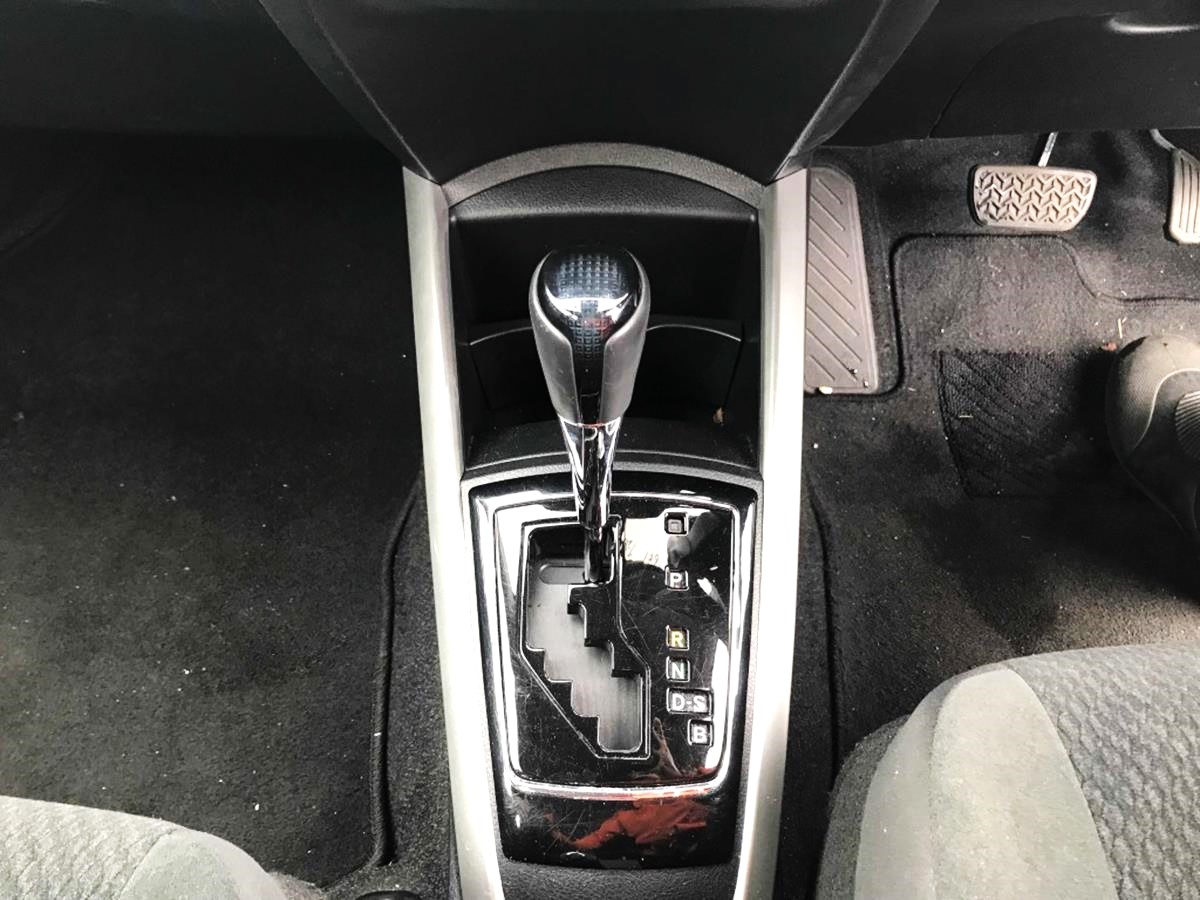 TOYOTA AXIO G 2019 WHITE