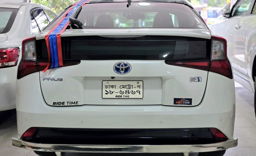 TOYOTA PRIUS 2019 A TOURING SELECTION