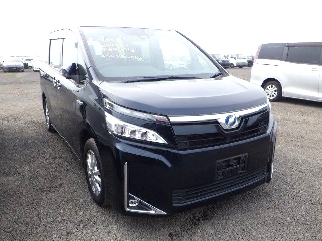 TOYOTA VOXY 2019 MICA