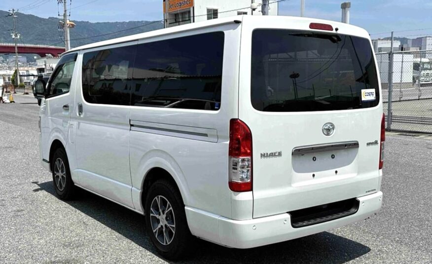 TOYOTA HIACE SUPER GL 2020 PEARL