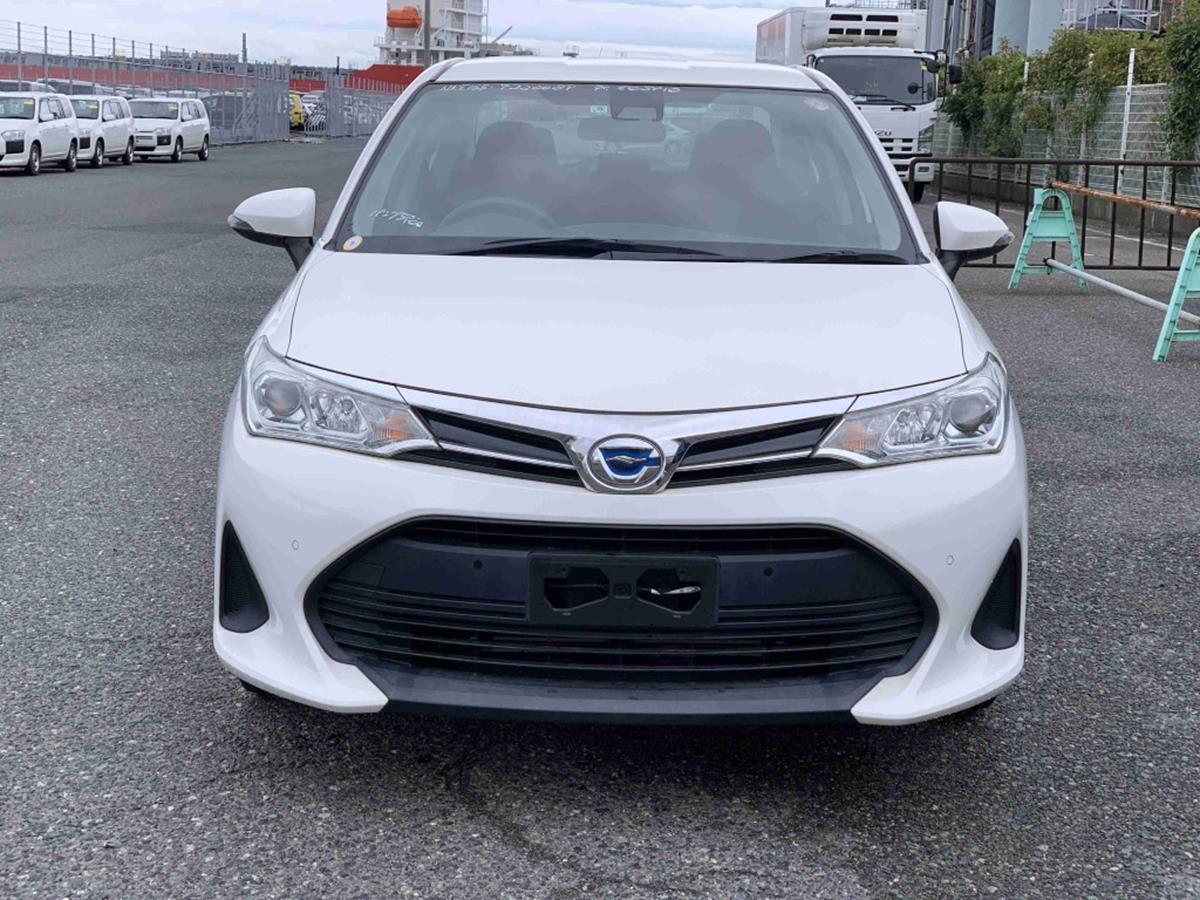 TOYOTA AXIO HV 2019 X WHITE