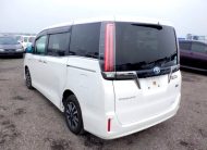 TOYOTA ESQUIRE GI PREMIUM 2020 HYBRID