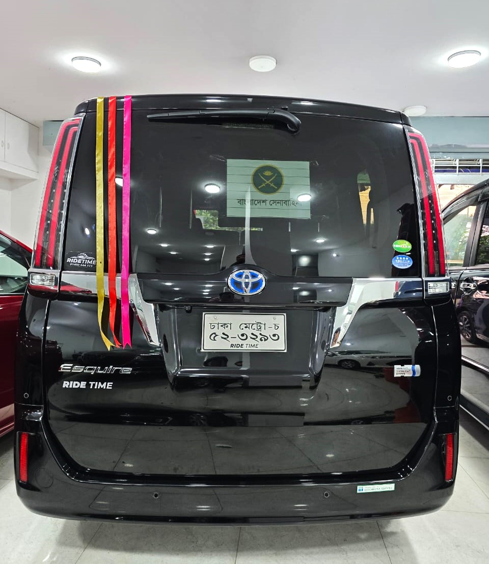 TOYOTA ESQUIRE XI 2019 BLACK HYBRID