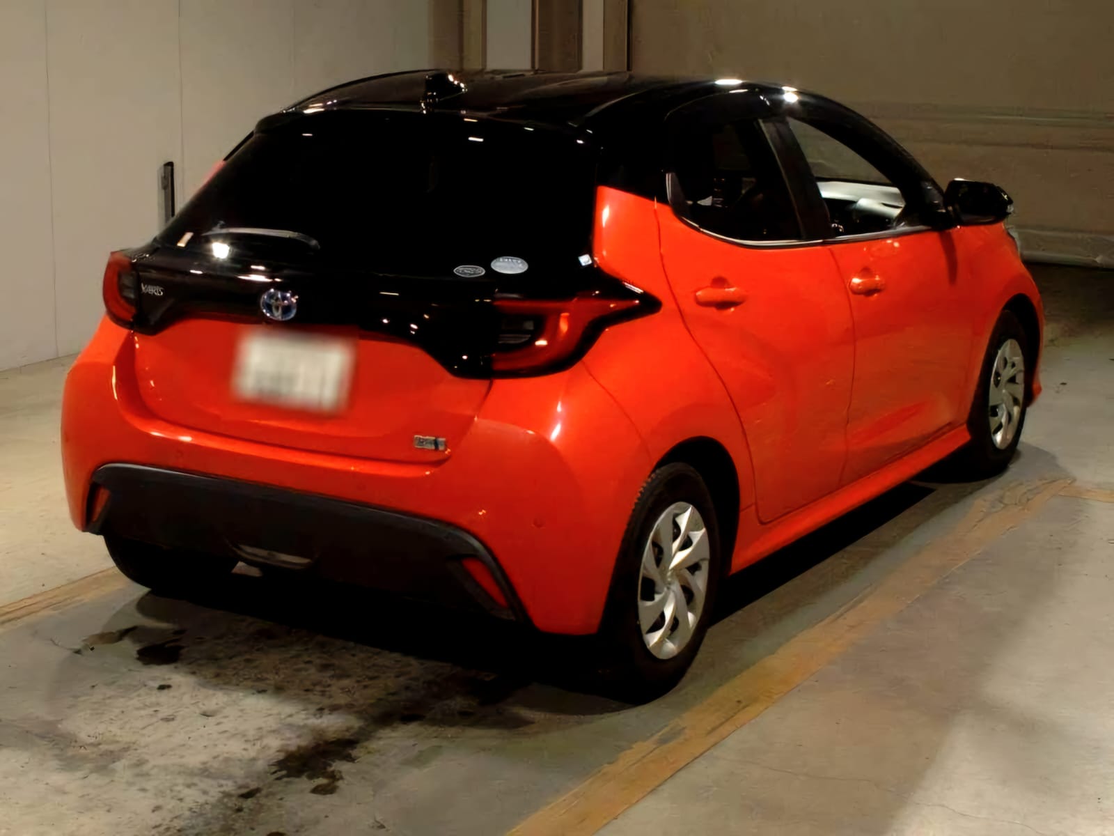 TOYOTA YARIS G HYBRID 2020 RED