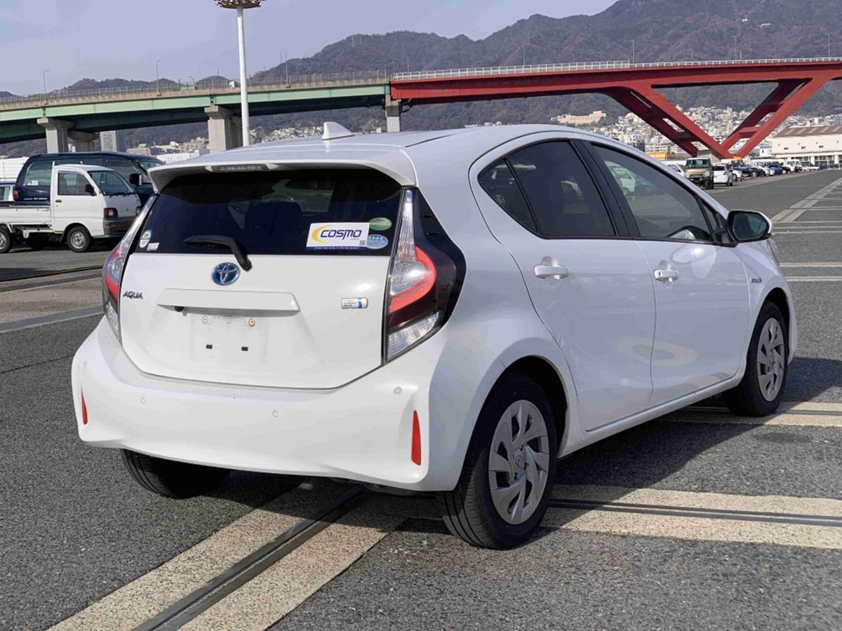 TOYOTA AQUA S 2020 WHITE