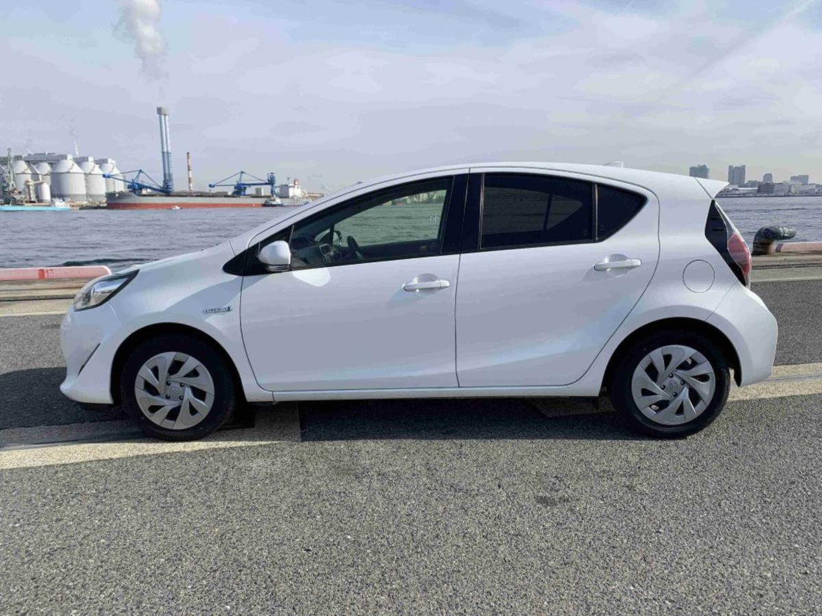 TOYOTA AQUA S 2020 WHITE