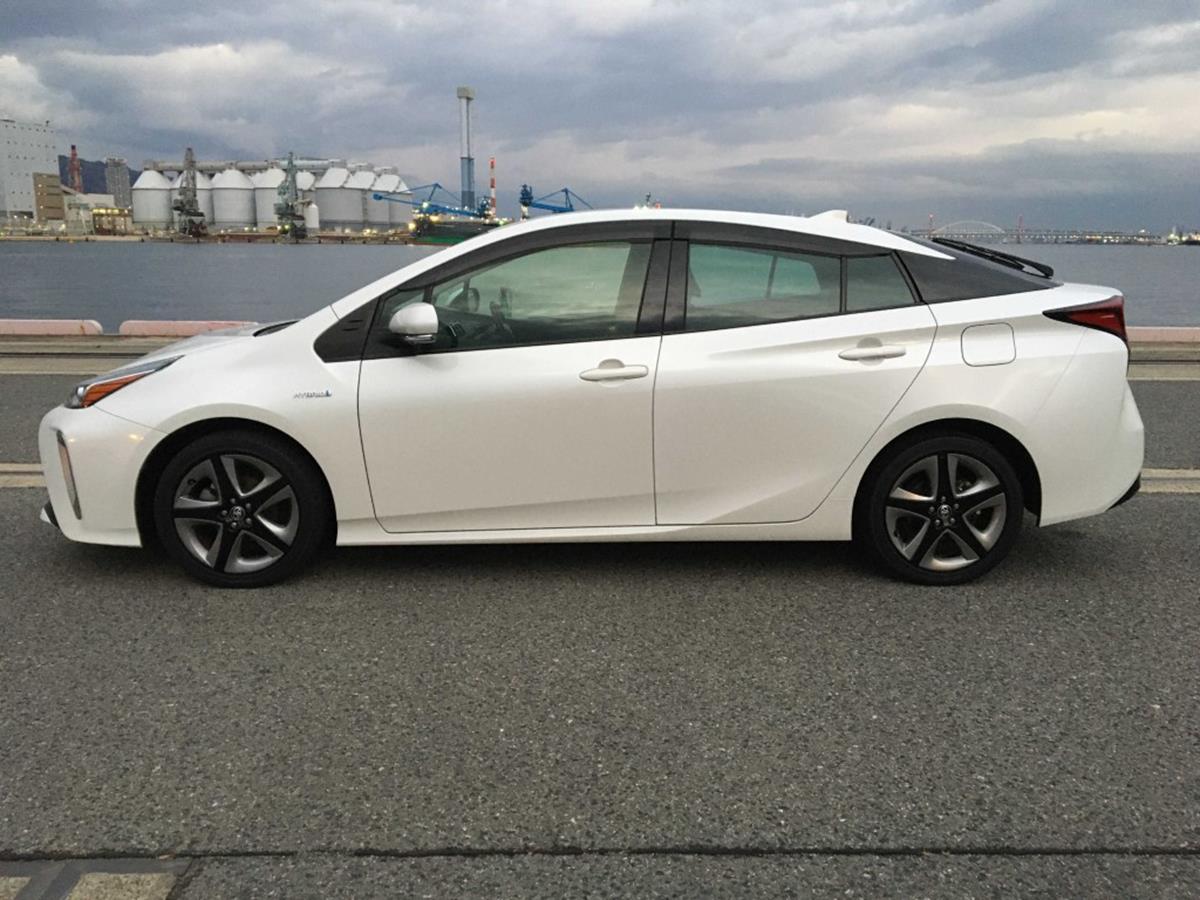 TOYOTA PRIUS S TOURING SELACTION 2020 PEARL