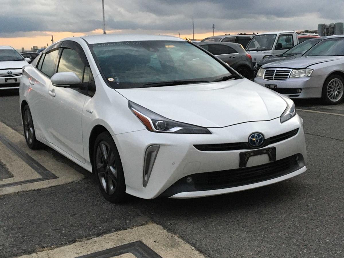 TOYOTA PRIUS S TOURING SELACTION 2020 PEARL