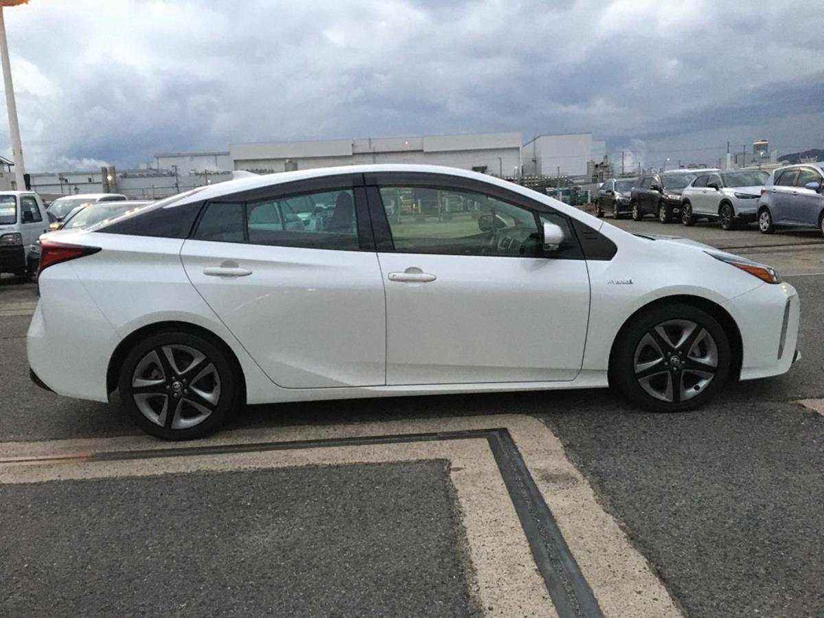 TOYOTA PRIUS S TOURING SELACTION 2020 PEARL