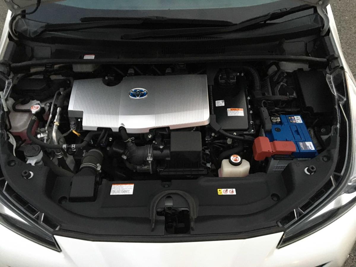 TOYOTA PRIUS S TOURING SELACTION 2020 PEARL