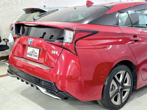 TOYOTA PRIUS S TOURING SELECTION 2020 RED