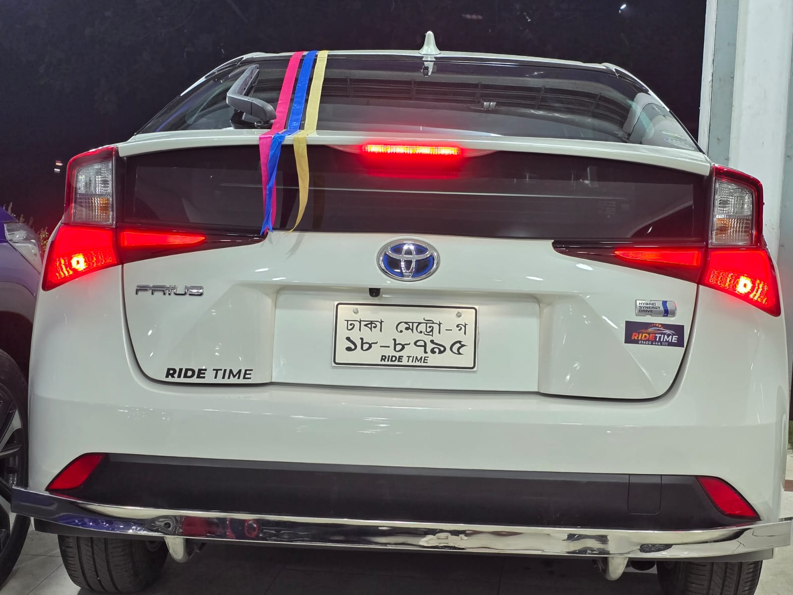 TOYOTA PRIUS S 2019 PEARL