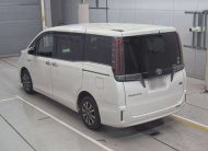 TOYOTA ESQUIRE GI PREMIUM 2020 PEARL
