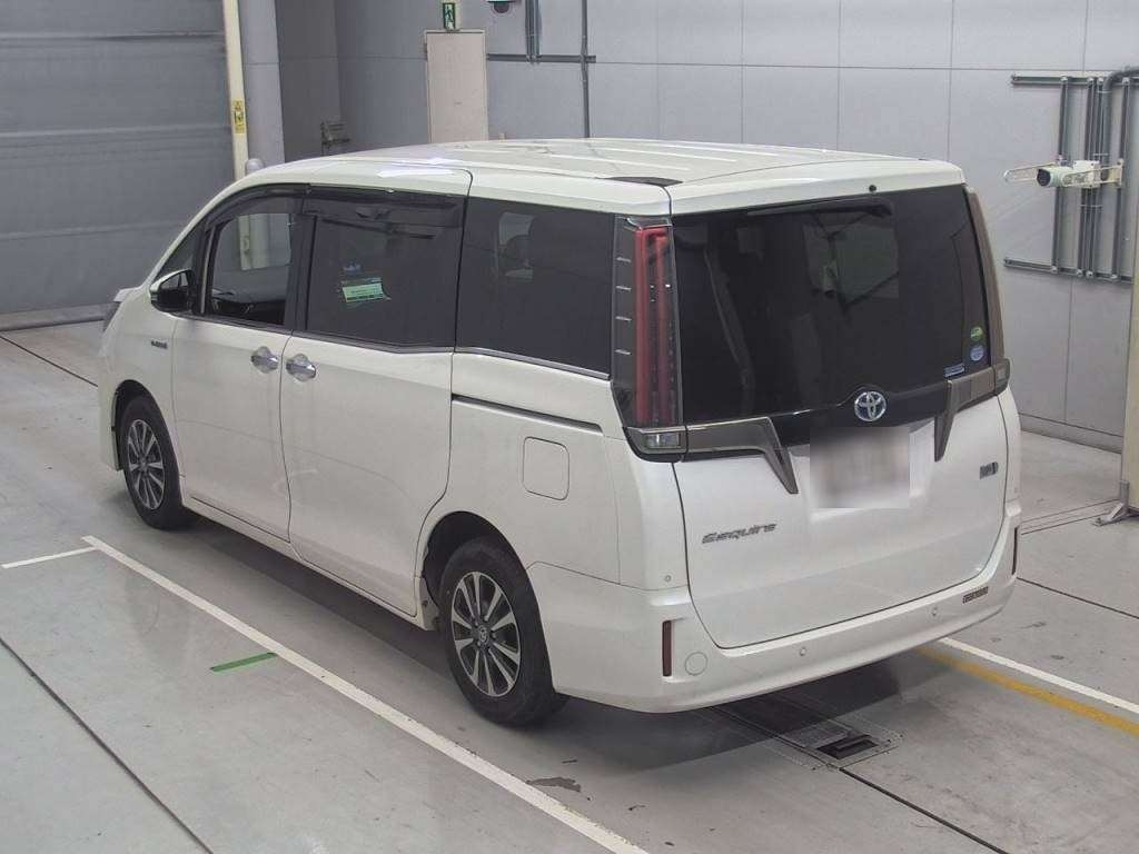 TOYOTA ESQUIRE GI PREMIUM 2020 PEARL