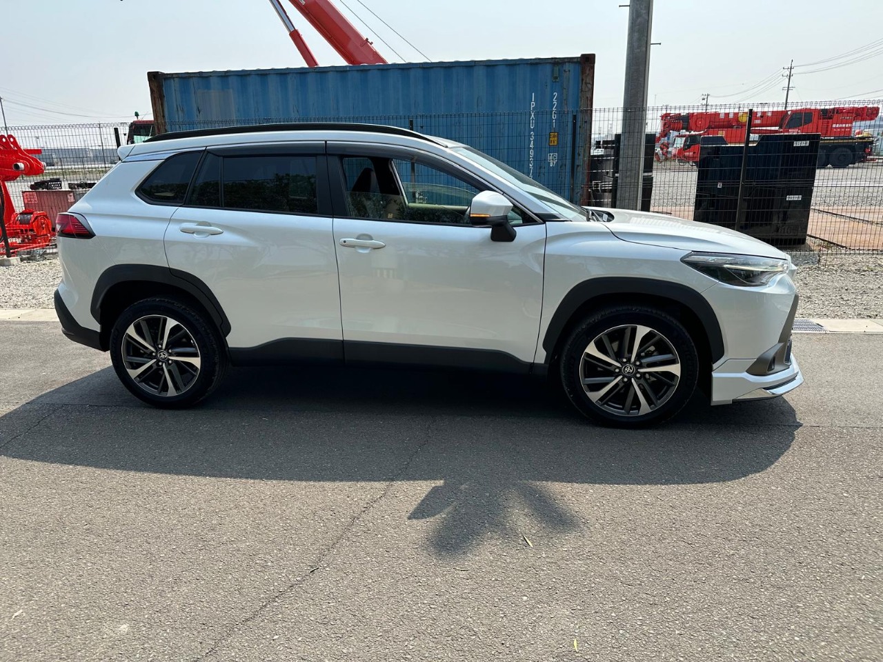 TOYOTA COROLLA CROSS Z HYBRID 2023 MODEL PEARL COLOR