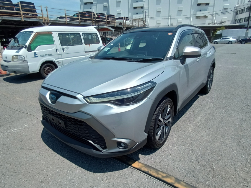 TOYOTA COROLLA CROSS Z HYBRID,2022 MODEL,METELIC SILVER