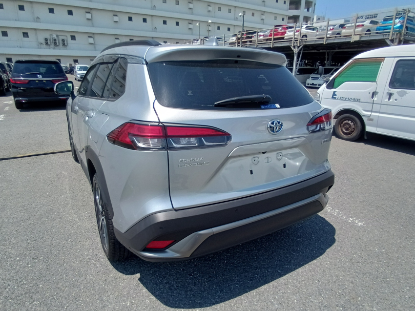 TOYOTA COROLLA CROSS Z HYBRID,2022 MODEL,METELIC SILVER