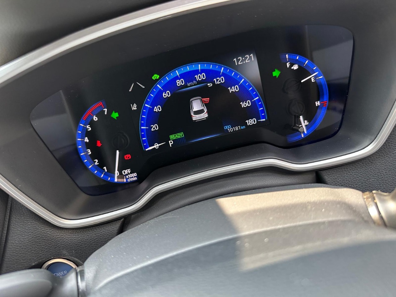 TOYOTA COROLLA CROSS Z HYBRID 2023 MODEL PEARL COLOR