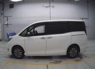 TOYOTA ESQUIRE GI PREMIUM HYBRID 2020 MODEL PEARL COLOR