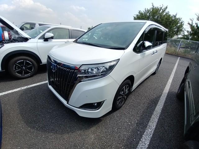 TOYOTA ESQUIRE GI PREMIUM HYBRID 2020 MODEL PEARL COLOR