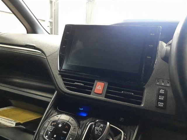 TOYOTA ESQUIRE GI PREMIUM HYBRID 2020 MODEL PEARL COLOR