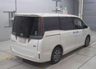 TOYOTA ESQUIRE GI PREMIUM HYBRID 2020 MODEL PEARL COLOR