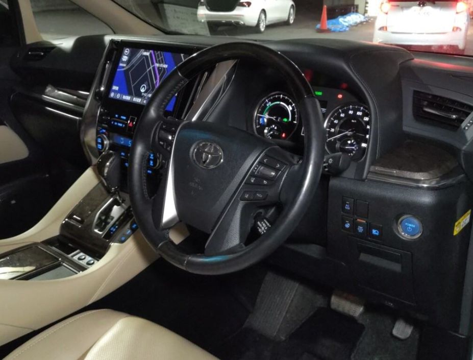 TOYOTA ALPHARD EXCLUTIVE LOUNGE,2022 MODEL,PEARL COLOR