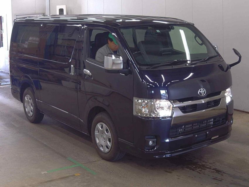 TOYOTA HIACE SUPER GL,DARK PRIME PACKAGE,2O22 MODEL SPARKING BLACK