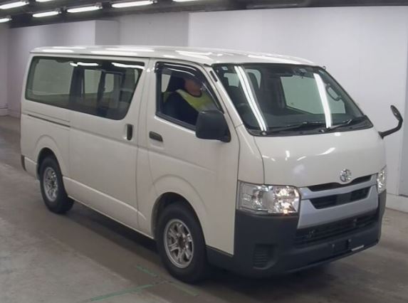 TOYOTA HIACE DX GL 2020 MODEL WHITE COLOR
