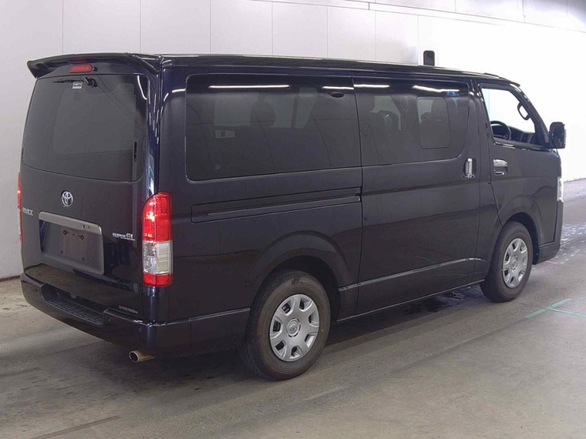 TOYOTA HIACE SUPER GL,DARK PRIME PACKAGE,2O22 MODEL SPARKING BLACK