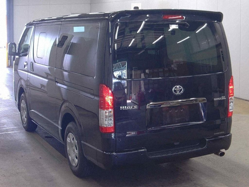 TOYOTA HIACE SUPER GL,DARK PRIME PACKAGE,2O22 MODEL SPARKING BLACK