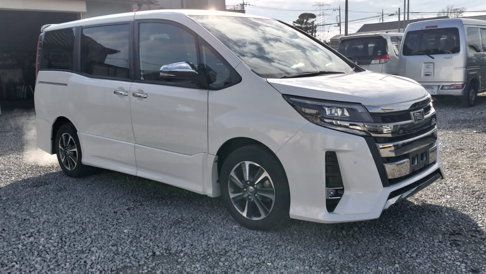 TOYOTA NOAH WXB 2021 MODEL PEARL COLOR